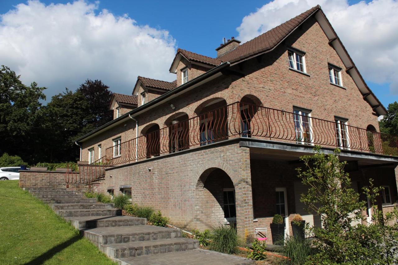 Spa Studio Apartment Exterior photo